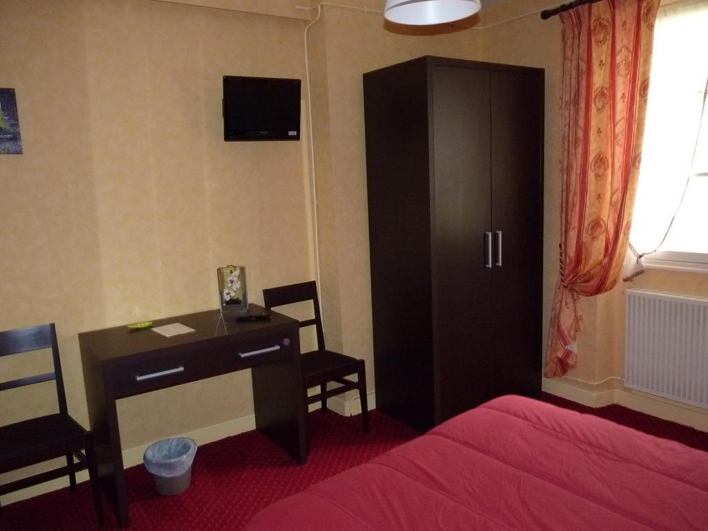 Le Petit Chaperon Rouge Hotell Coux-et-Bigaroque-Mouzens Eksteriør bilde